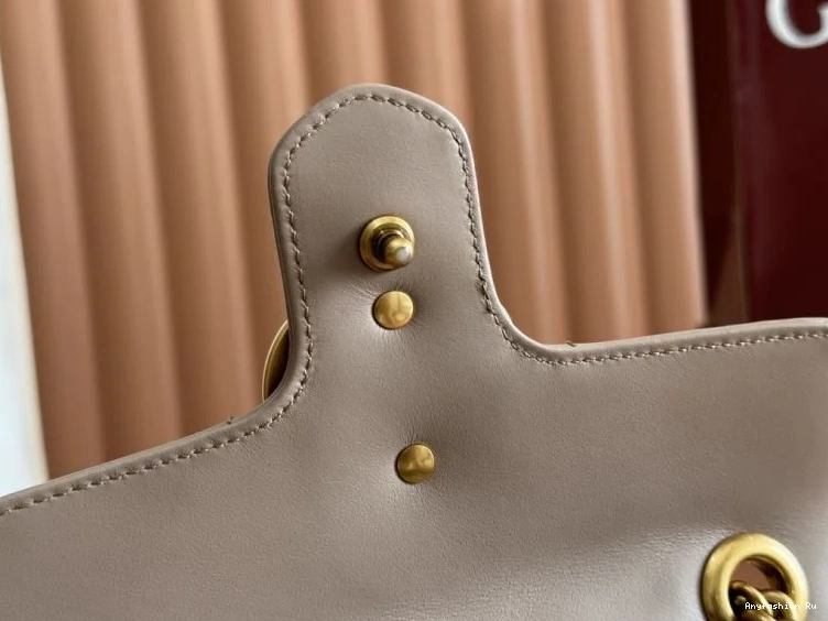 Gucci Sleek 49722 Satchel Bags 0816